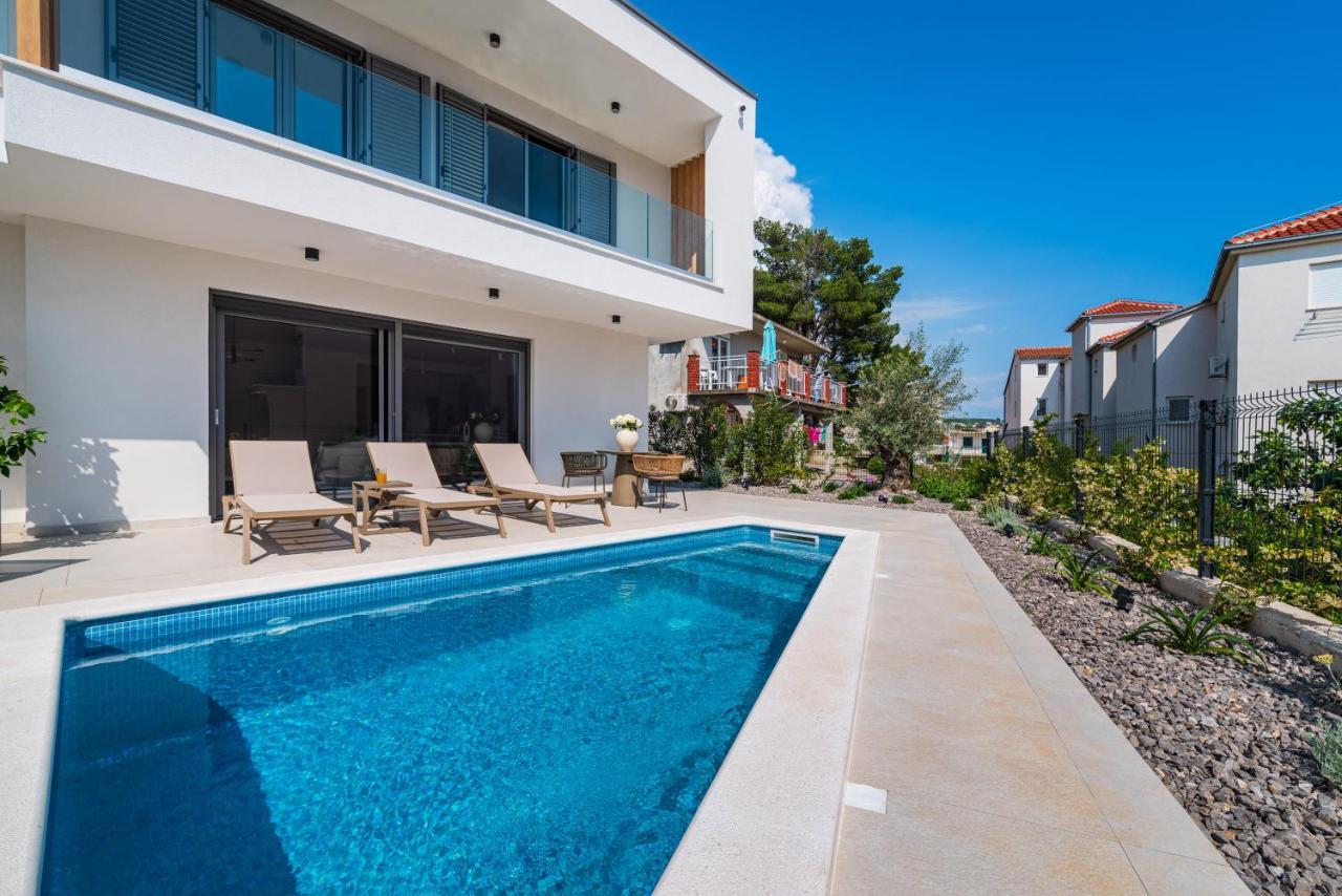 Vila Cvita พรีมอชเตน ภายนอก รูปภาพ